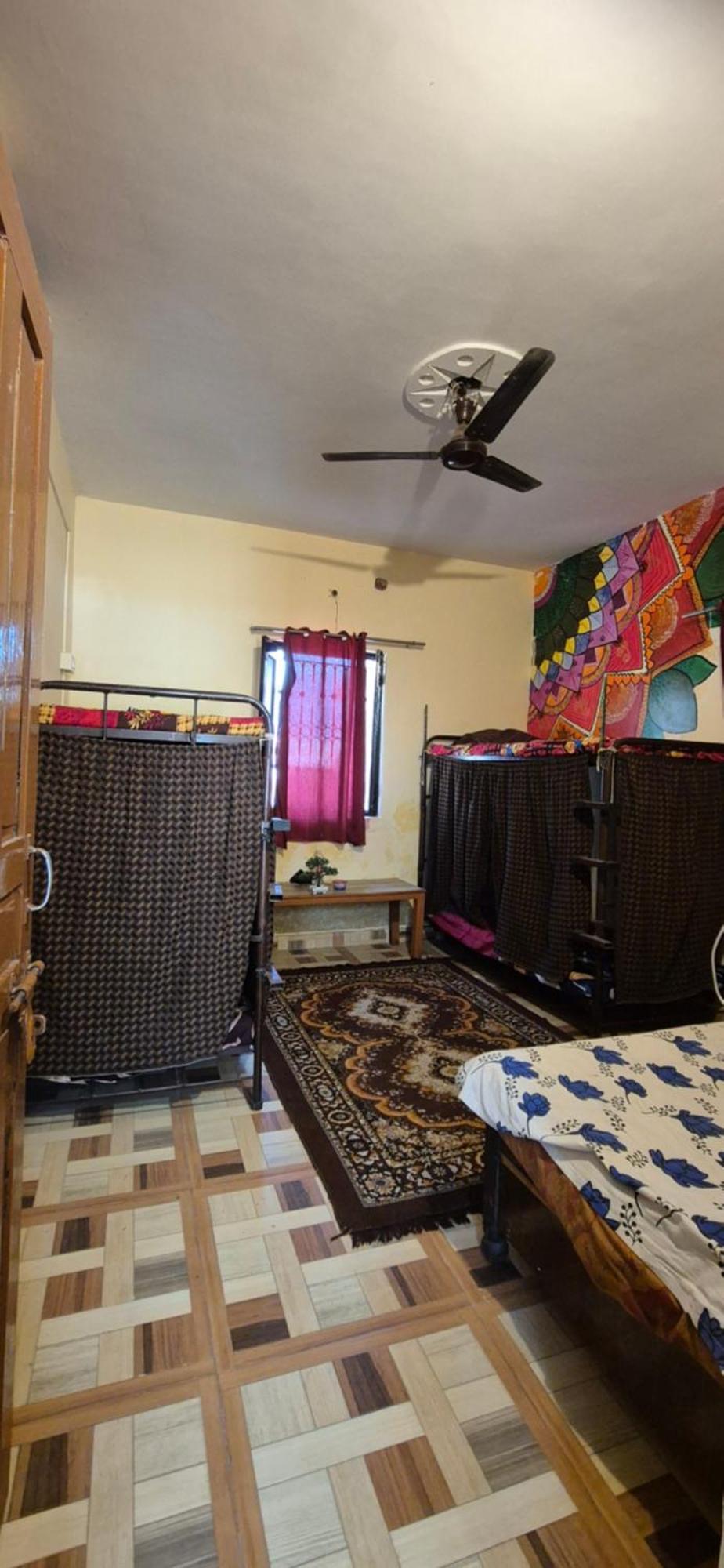 Hostel Blabla House Rishīkesh Zewnętrze zdjęcie