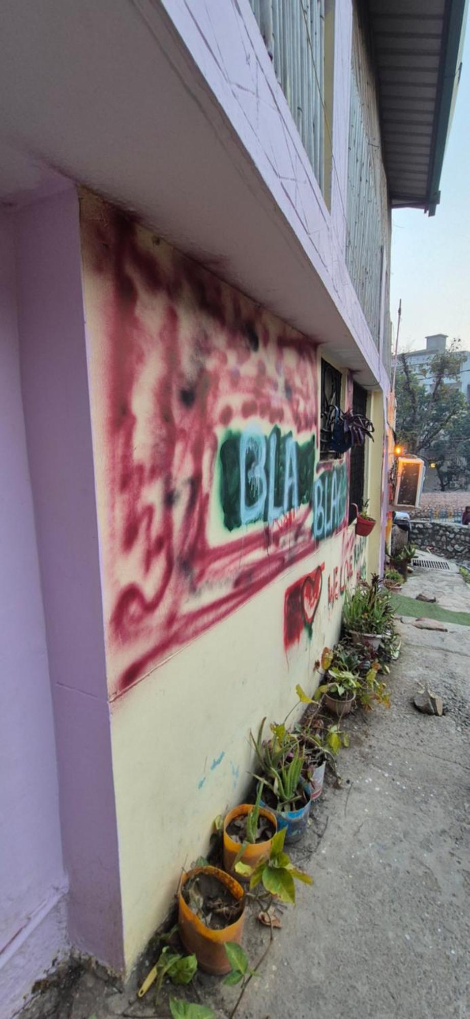 Hostel Blabla House Rishīkesh Zewnętrze zdjęcie